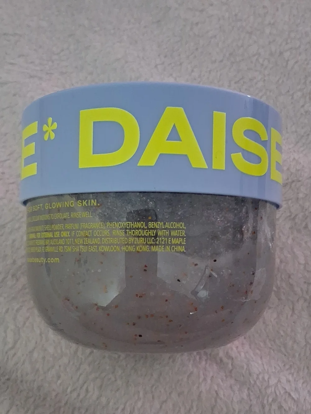 Daisy Adults & Kids Gentle Exfoliating Body Scrub - Light Blue